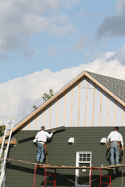 Best Siding Removal and Disposal  in Mazomanie, WI
